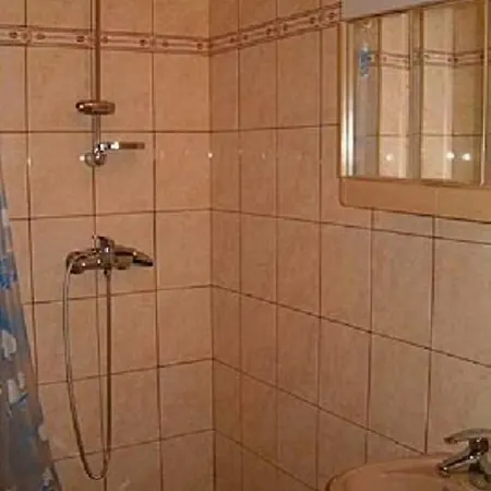 Ferienwohnung Mit Pool Direkt Am See 2 דירה